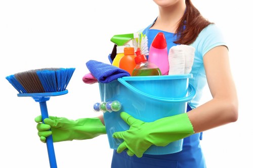 Deep cleaning kitchen surfaces during end of tenancy cleaning
